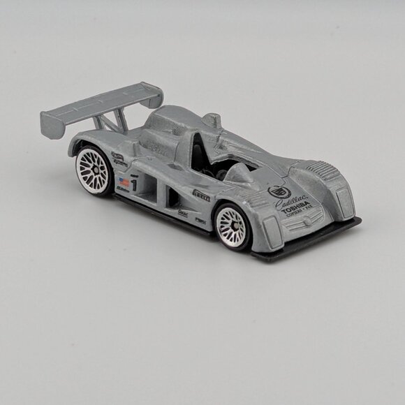 Hot Wheels Cadillac LMP #1 (2000) - Picture 1 of 4